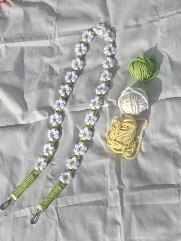 Macrame Strap Bag Daisy: A Complete Guide to Design, Meaning, DIY Process, and Styling Ideas