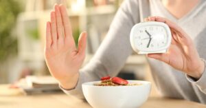 Read more about the article The Truth About Intermittent Fasting